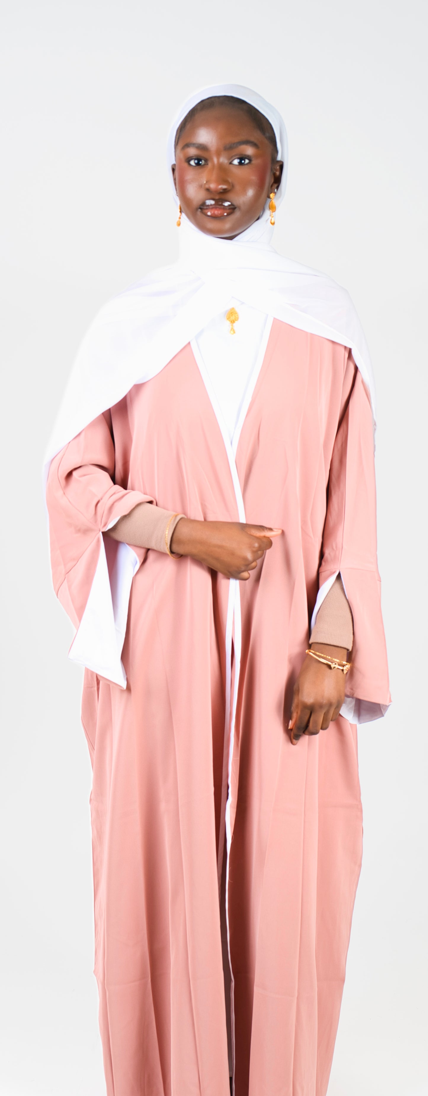 Anisa Abaya