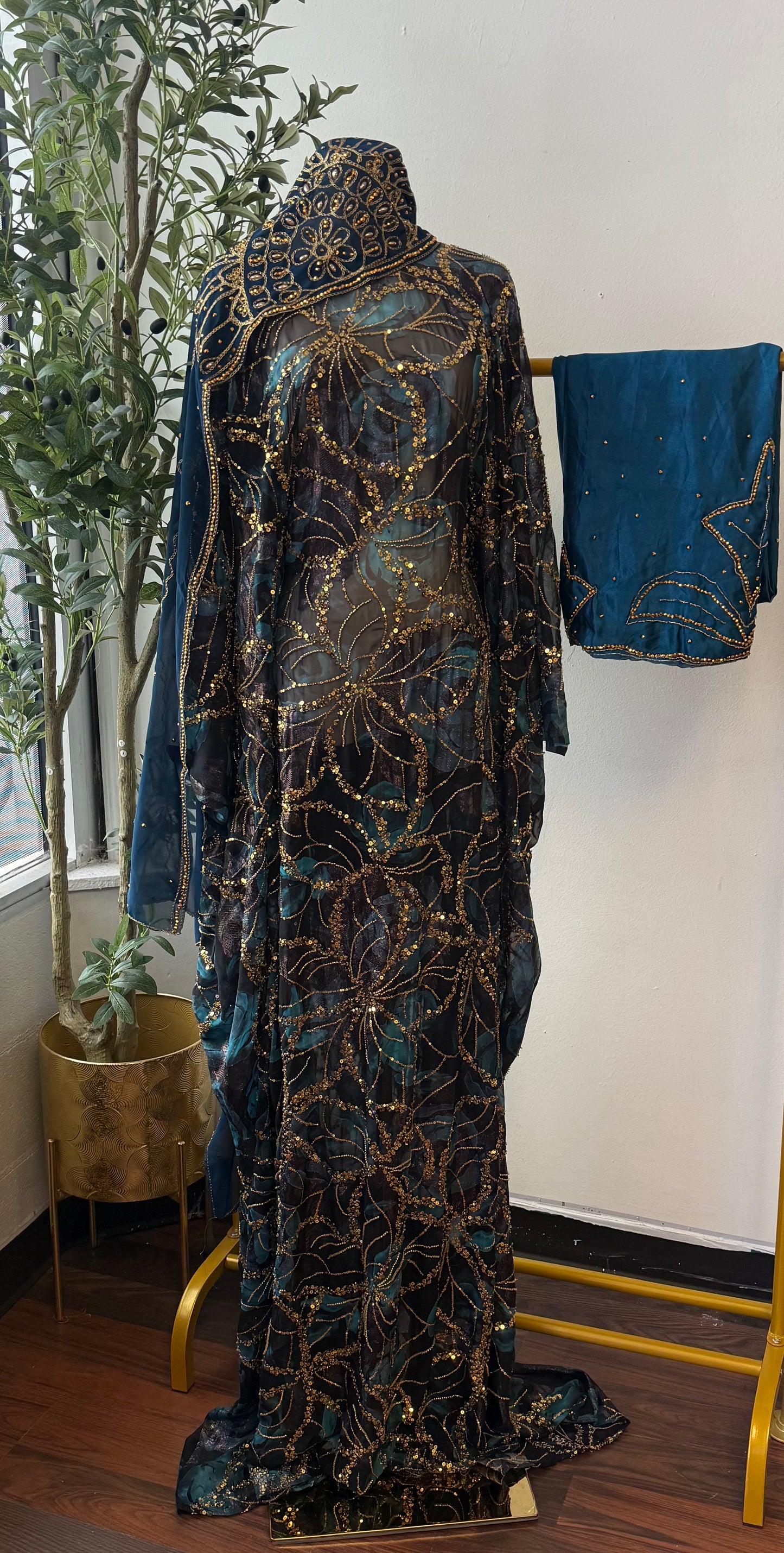 Embroidery dirac