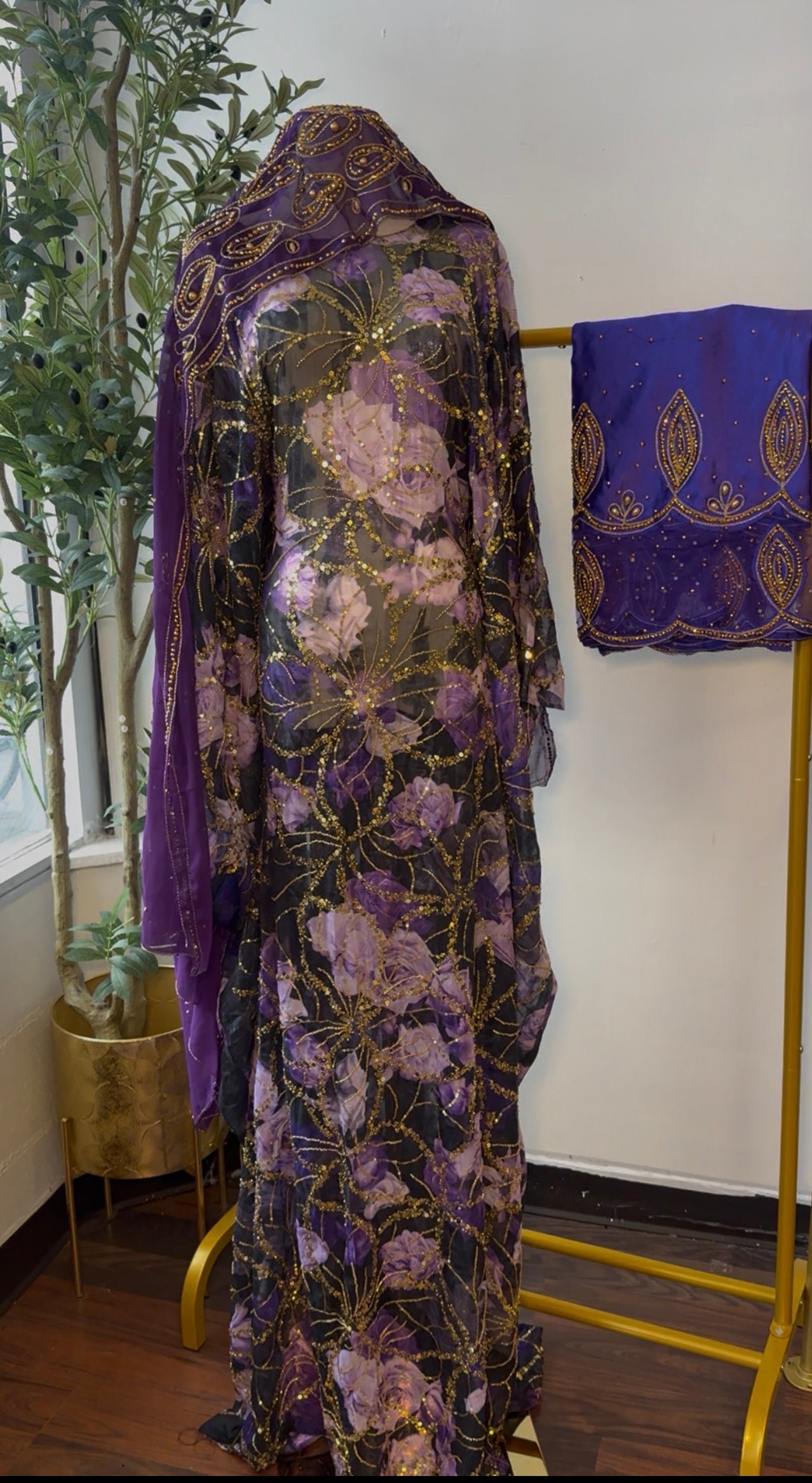 Embroidery dirac
